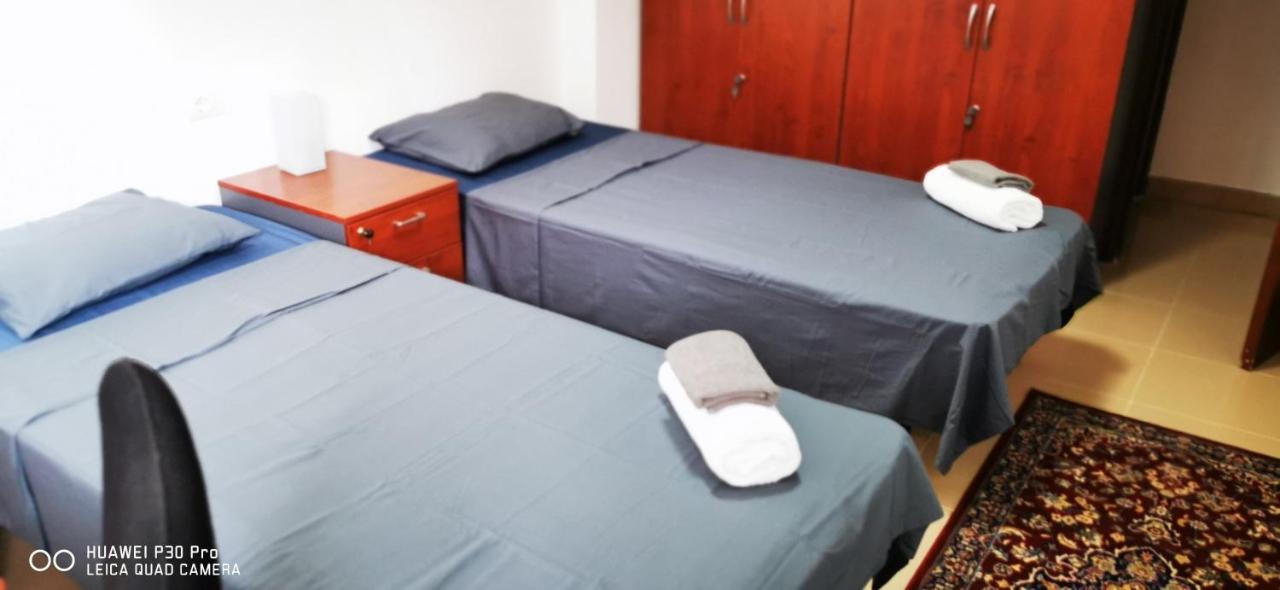 לינה וארוחת בוקר Vivienda Vacacional Compartida Radazul מראה חיצוני תמונה