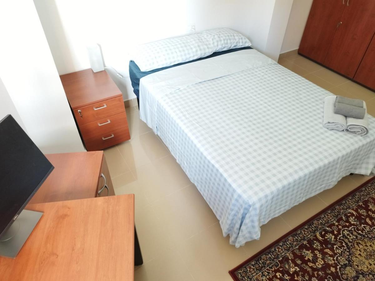 לינה וארוחת בוקר Vivienda Vacacional Compartida Radazul מראה חיצוני תמונה